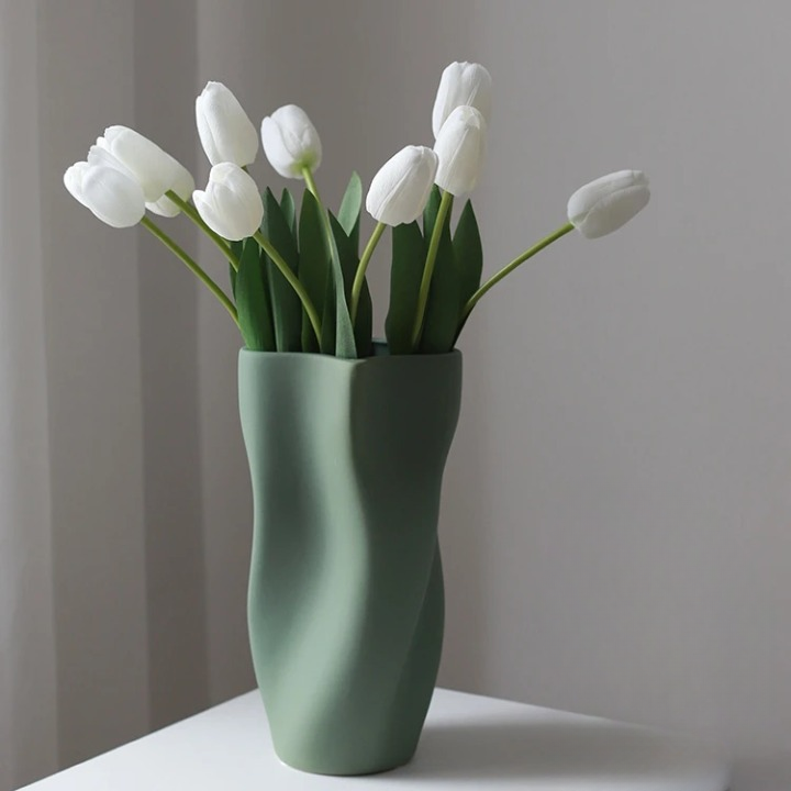 High-end Green Ceramic Vase